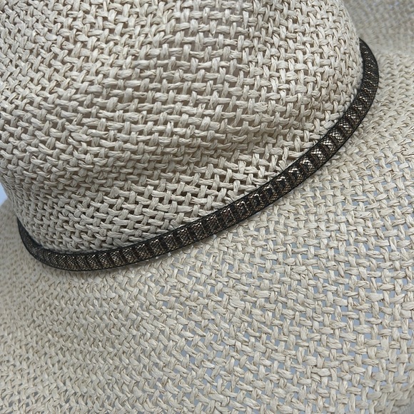 Steve Madden Woven Paper Yarn Sun Hat with gold accents & black lace overlay - Picture 3 of 5